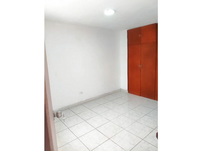 Apartamento de 4 alcobas en venta en El Lido, Cali, 210 m² · foto 19 de 24