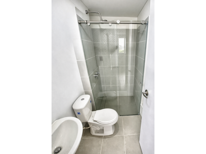 Apartamento de 2 alcobas en venta en Valle Del Lili, Cali, 52 m² · foto 8 de 13