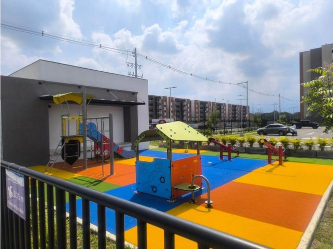Apartamento de 2 alcobas en venta en Valle Del Lili, Cali, 52 m² · foto 12 de 13