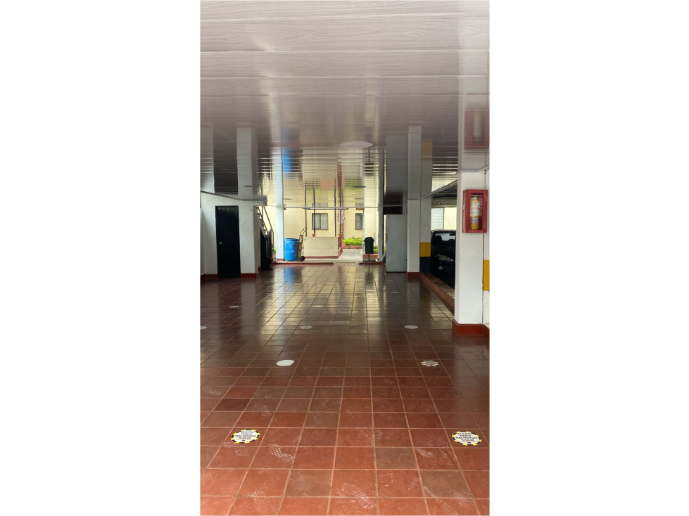 Apartamento en venta en El Dorado, Cali · foto 15 de 16