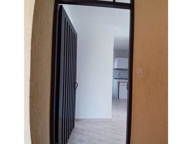 Apartamento de 3 alcobas en venta en La Riverita, Cali, 54 m² · foto 4 de 24