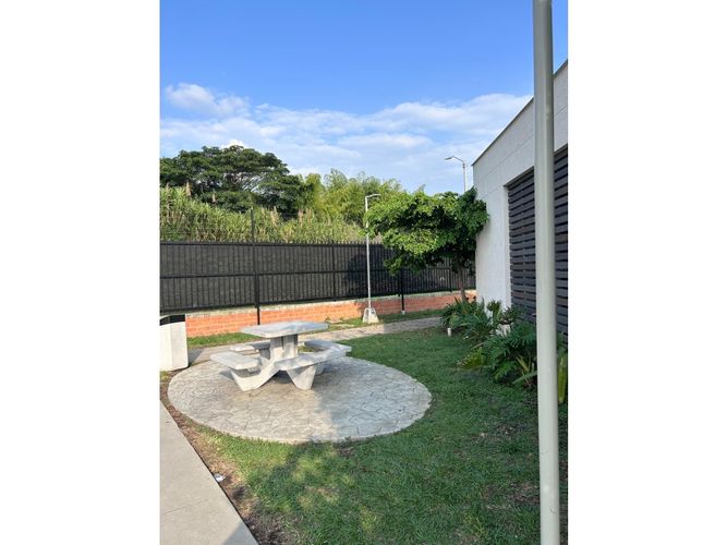 Casa de 3 alcobas en venta en Ciudad Country, Jamundí, 138 m² · foto 11 de 22
