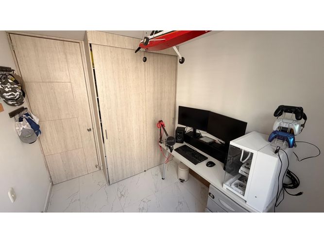 Apartamento de 3 alcobas en venta en Guabinas, Yumbo, 60 m² · foto 13 de 24