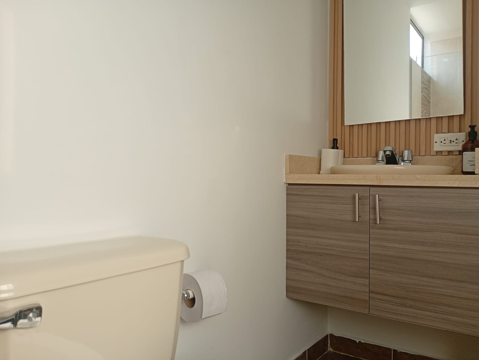 Apartamento en arriendo en El Poblado, Medellín · foto 14 de 14