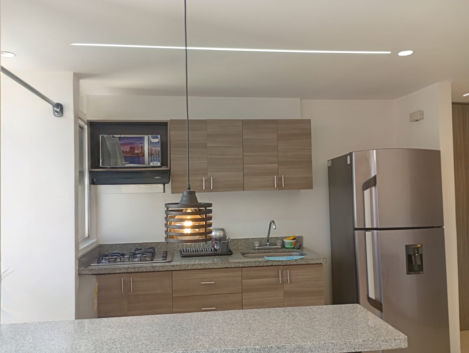 Apartamento en arriendo en El Poblado, Medellín · foto 3 de 14