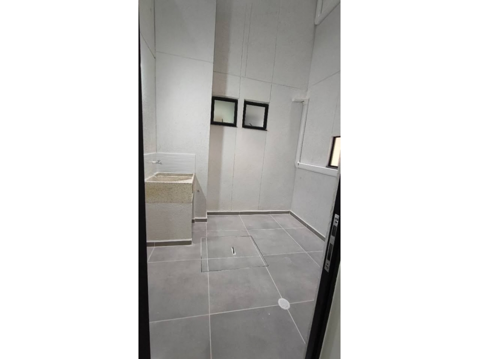 Apartamento en venta en Valle Del Lili, Cali · foto 5 de 7