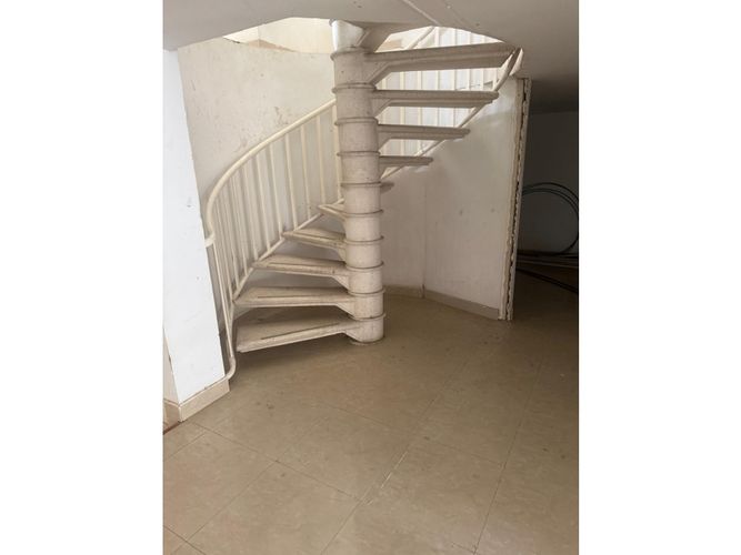 Casa de 8 alcobas en venta en Tequendama, Cali, 377 m² · foto 3 de 15