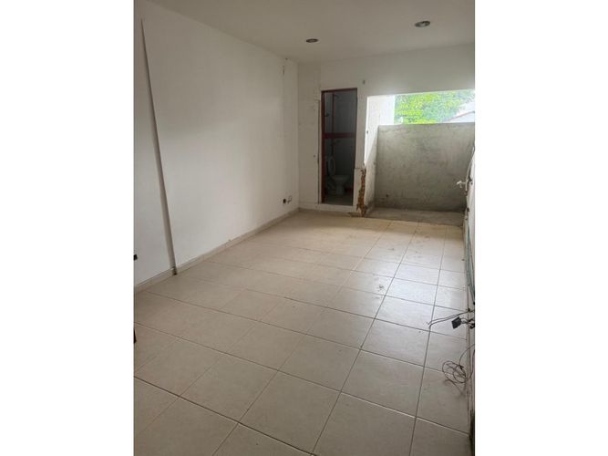 Casa de 8 alcobas en venta en Tequendama, Cali, 377 m² · foto 11 de 15