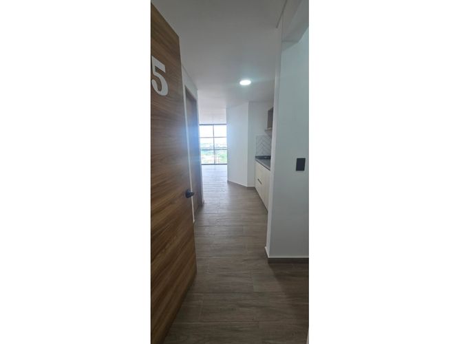 Apartaestudio en venta en San Fernando Viejo, Cali, 40 m² · foto 2 de 24