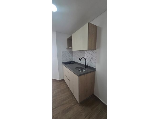 Apartaestudio en venta en San Fernando Viejo, Cali, 40 m² · foto 4 de 24