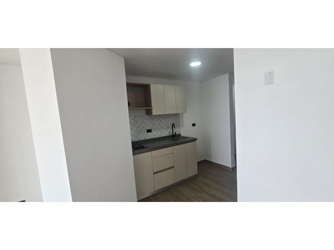 Apartaestudio en venta en San Fernando Viejo, Cali, 40 m² · foto 5 de 24