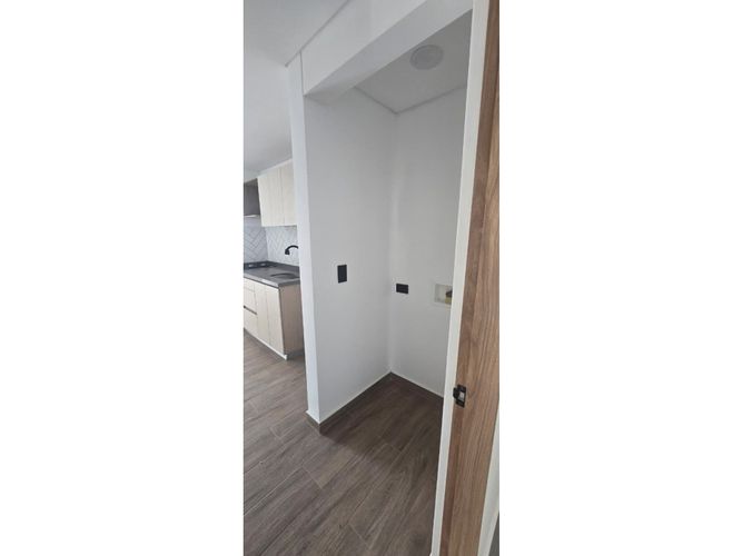 Apartaestudio en venta en San Fernando Viejo, Cali, 40 m² · foto 6 de 24