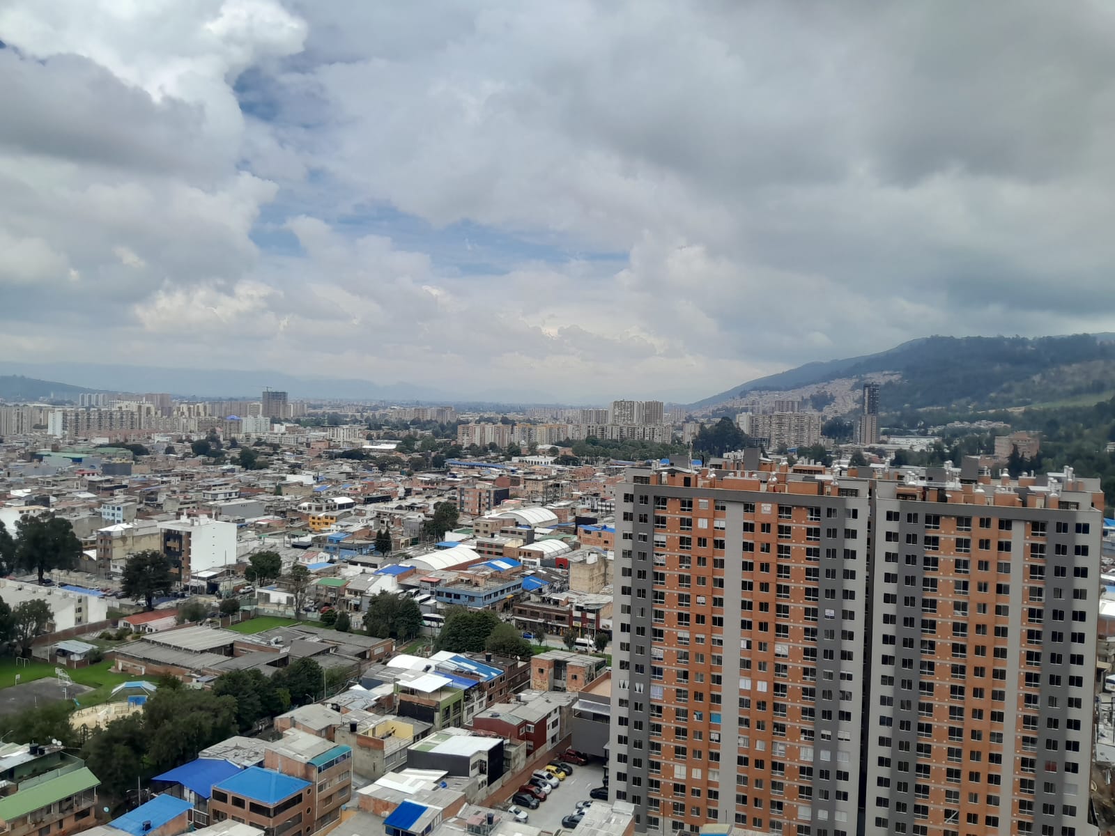 Apartamento en venta en Barrancas Norte, Bogotá · foto 2 de 18