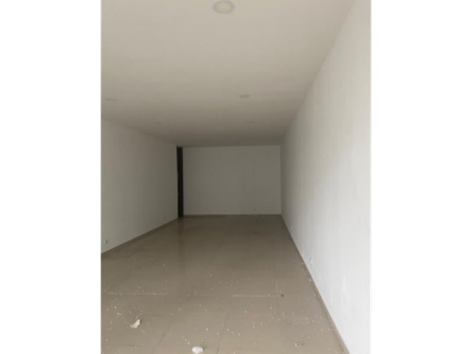 Casa de 3 alcobas en venta en Granada, Cali, 440 m² · foto 3 de 12