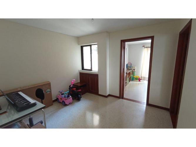 Apartamento de 4 alcobas en venta en Bellavista, Cali, 130 m² · foto 2 de 16