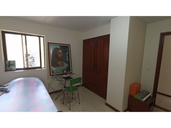 Apartamento de 4 alcobas en venta en Bellavista, Cali, 130 m² · foto 4 de 16