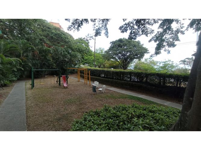 Apartamento de 4 alcobas en venta en Bellavista, Cali, 130 m² · foto 6 de 16
