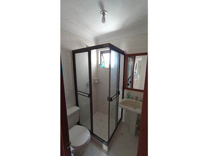 Apartamento de 4 alcobas en venta en Bellavista, Cali, 130 m² · foto 13 de 16