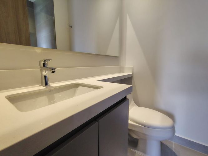 Apartamento de 2 alcobas en arriendo en El Poblado, Medellín, 95 m² · foto 18 de 18