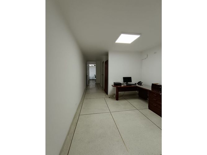 Local en venta en San Fernando Viejo, Cali, 250 m² · foto 7 de 13
