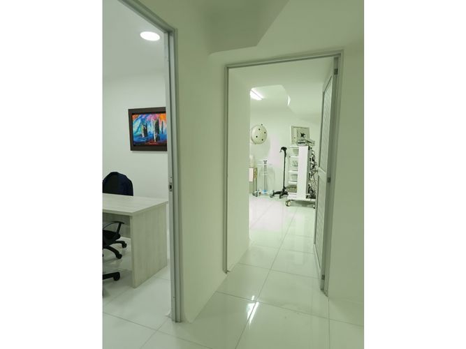 Local en venta en San Fernando Viejo, Cali, 250 m² · foto 10 de 13
