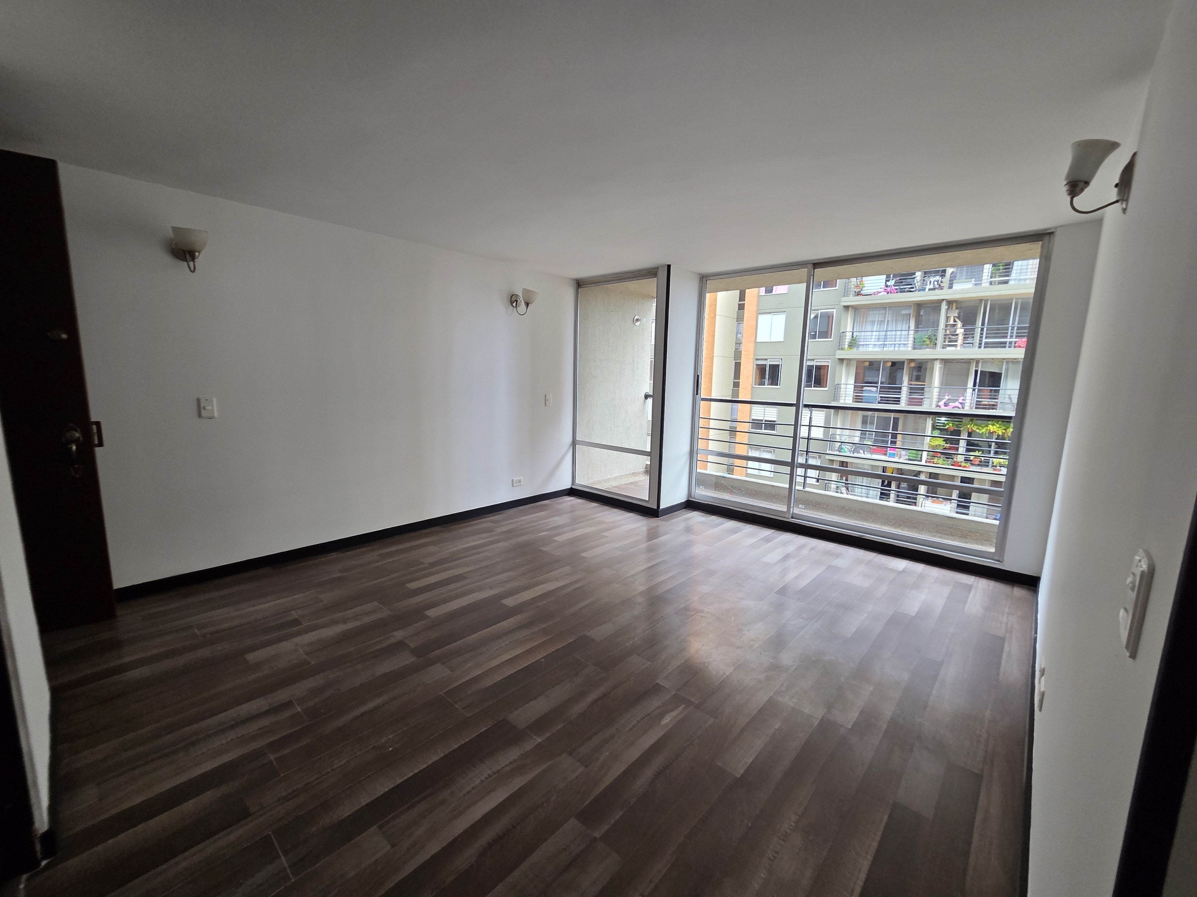Apartamento en Arriendo en Plaza Imperial Centro Comercial, Bogotá
