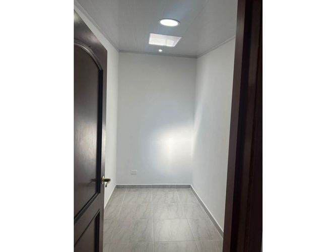 Casa de 4 alcobas en venta en Vipasa, Cali, 156 m² · foto 10 de 15