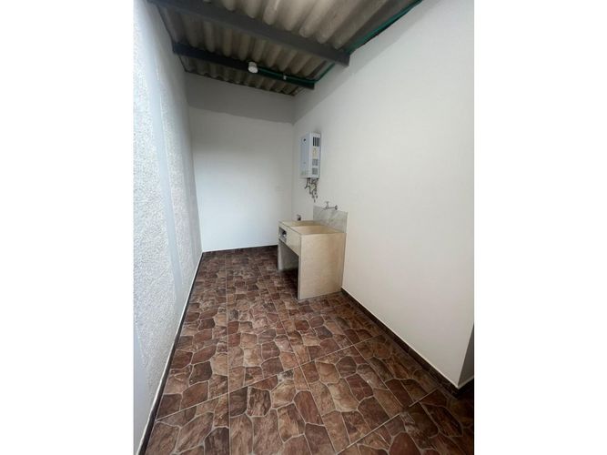 Casa de 4 alcobas en venta en Vipasa, Cali, 156 m² · foto 15 de 15
