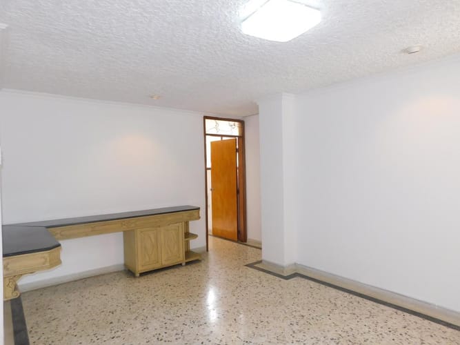 Apartamento de 3 alcobas en venta en Altos Del Prado, Barranquilla, 240 m² · foto 5 de 24