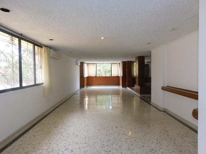 Apartamento de 3 alcobas en venta en Altos Del Prado, Barranquilla, 240 m² · foto 6 de 24