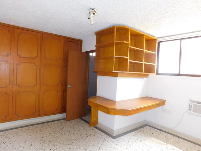 Apartamento de 3 alcobas en venta en Altos Del Prado, Barranquilla, 240 m² · foto 8 de 24