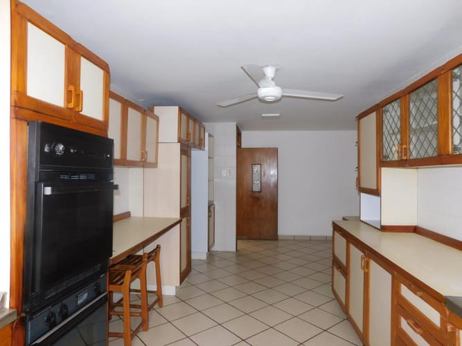 Apartamento de 3 alcobas en venta en Altos Del Prado, Barranquilla, 240 m² · foto 10 de 24