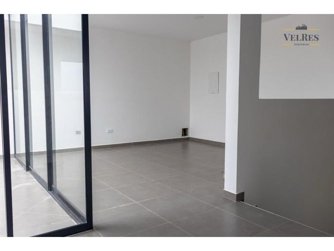 Casa de 4 alcobas en venta en Las Mercedes, Jamundí, 280 m² · foto 8 de 24
