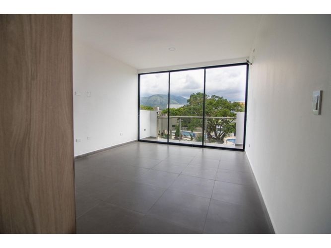 Casa de 4 alcobas en venta en Las Mercedes, Jamundí, 280 m² · foto 14 de 24