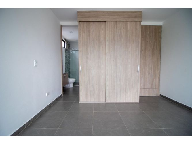 Casa de 4 alcobas en venta en Las Mercedes, Jamundí, 280 m² · foto 16 de 24