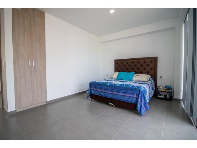 Casa de 4 alcobas en venta en Las Mercedes, Jamundí, 280 m² · foto 17 de 24