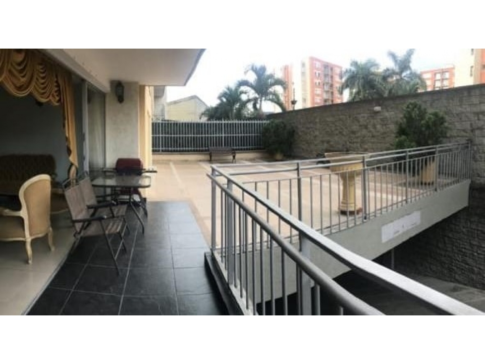 Apartamento en Venta en La flora, Cali