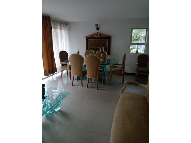 Apartamento en venta en La Flora, Cali · foto 6 de 14