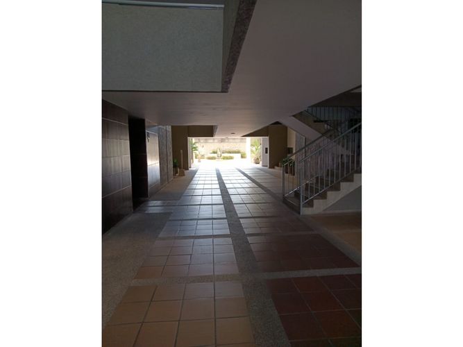 Apartamento en venta en La Flora, Cali · foto 10 de 14