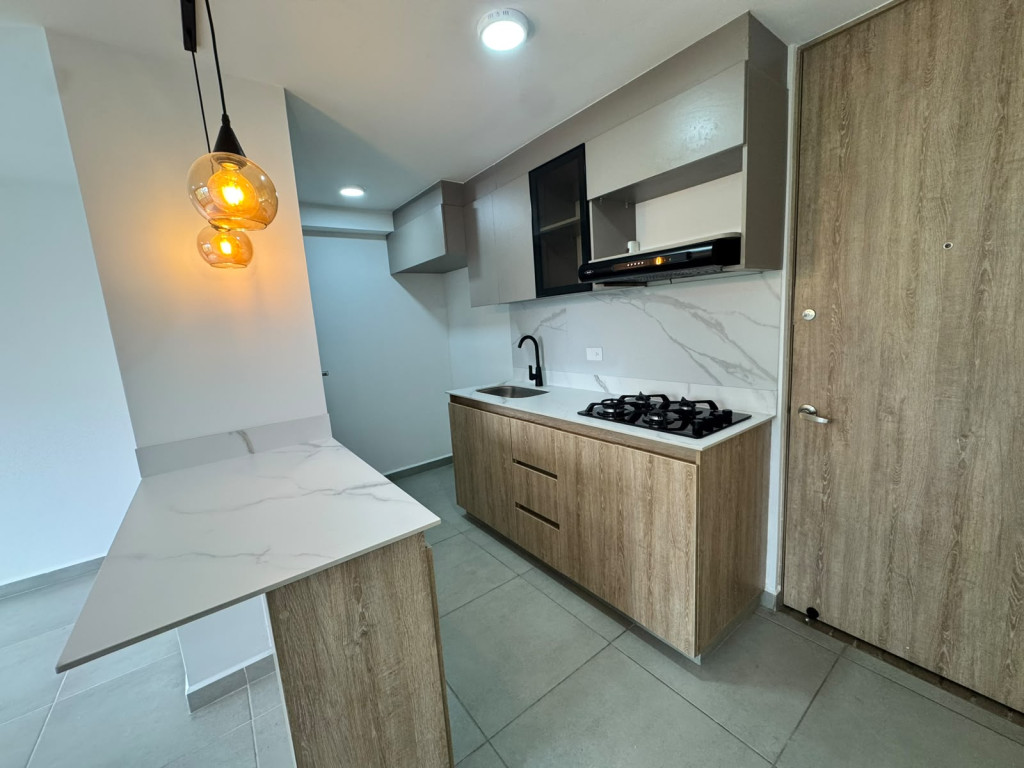 Apartamento en arriendo en Centro, Rionegro · foto 2 de 11