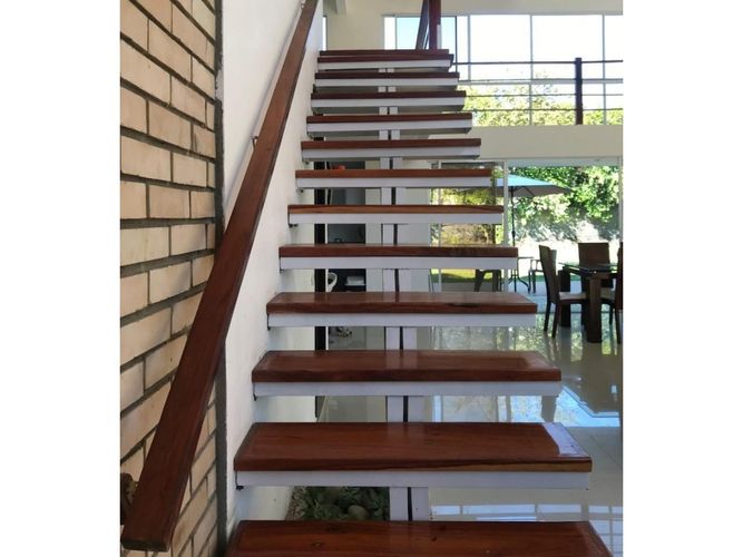 Casa de 4 alcobas en venta en Las Mercedes, Jamundí, 340 m² · foto 5 de 7