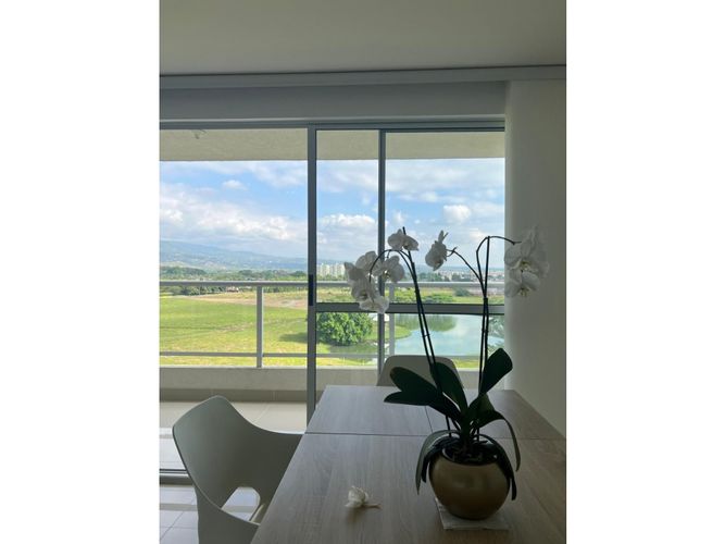 Apartamento de 3 alcobas en venta en Alfaguara, Jamundí, 120 m² · foto 2 de 12