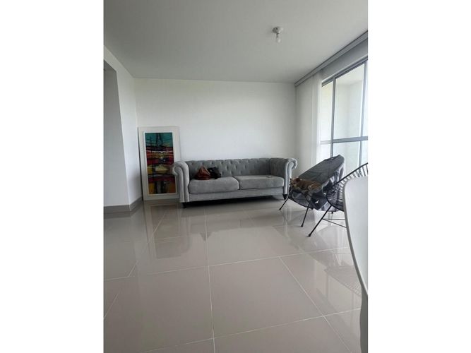 Apartamento de 3 alcobas en venta en Alfaguara, Jamundí, 120 m² · foto 3 de 12