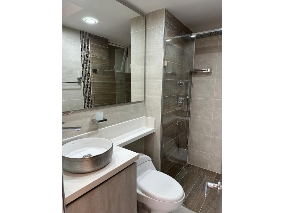 Apartamento en venta en Valle Del Lili, Cali · foto 9 de 15