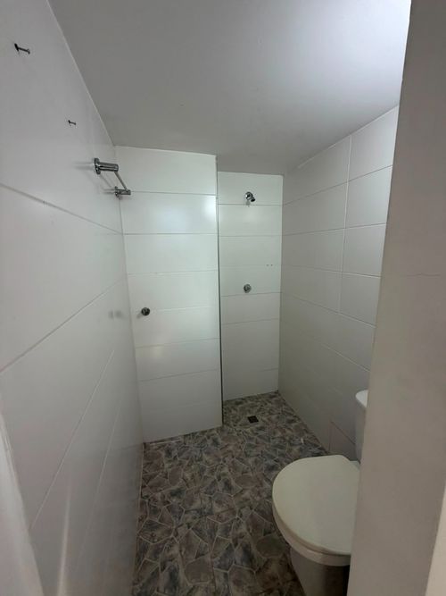 Apartamento de 3 alcobas en venta en Guayacanes, Floridablanca, 88 m² · foto 4 de 17