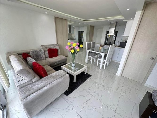 Apartamento de 2 alcobas en venta en Bochalema, Cali, 68 m² · foto 3 de 6