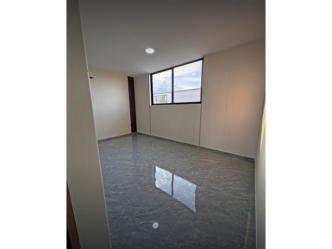 Casa de 4 alcobas en venta en Las Mercedes, Jamundí, 300 m² · foto 13 de 24