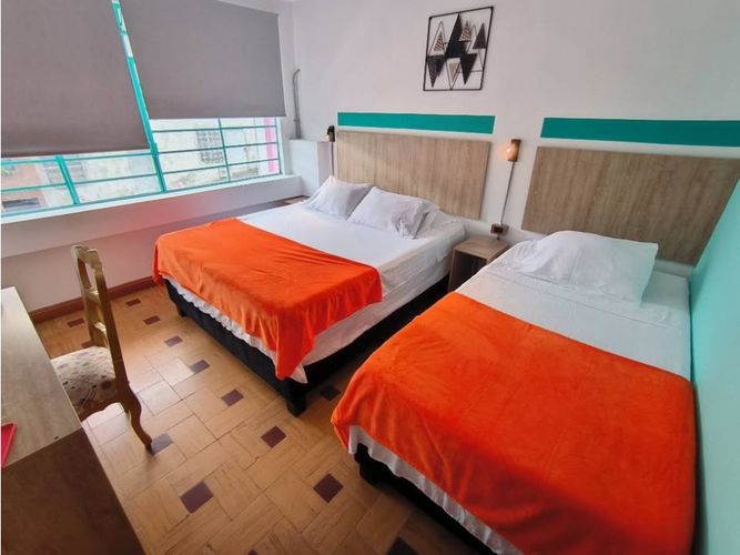 Casa de 7 alcobas en venta en San Antonio, Cali, 240 m² · foto 10 de 24