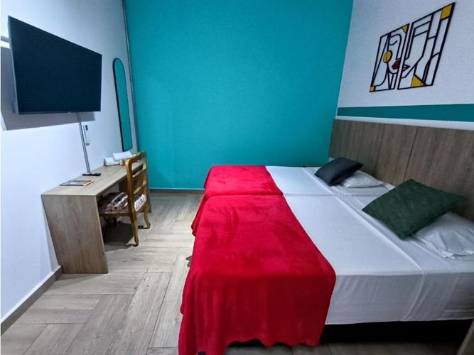 Casa de 7 alcobas en venta en San Antonio, Cali, 240 m² · foto 14 de 24