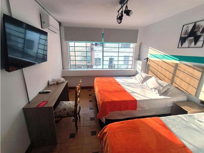 Casa de 7 alcobas en venta en San Antonio, Cali, 240 m² · foto 16 de 24